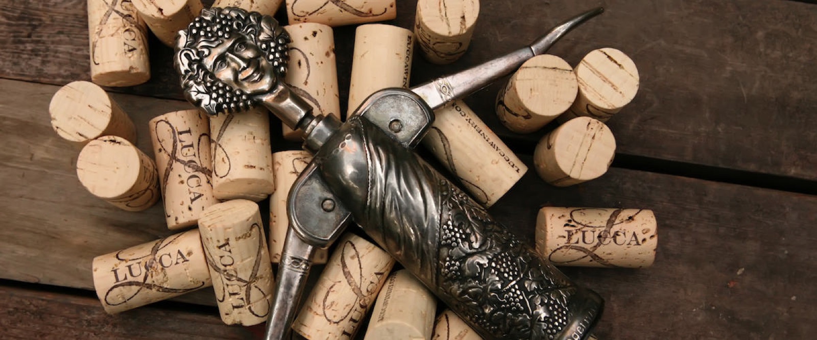 Lucca corks